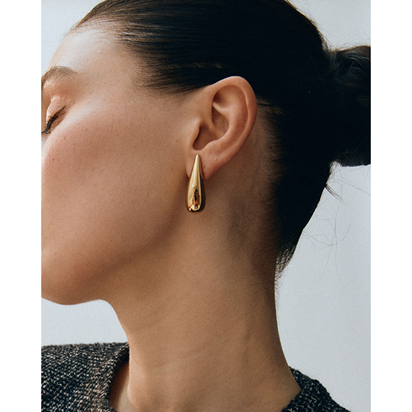 Crest Studs Gold