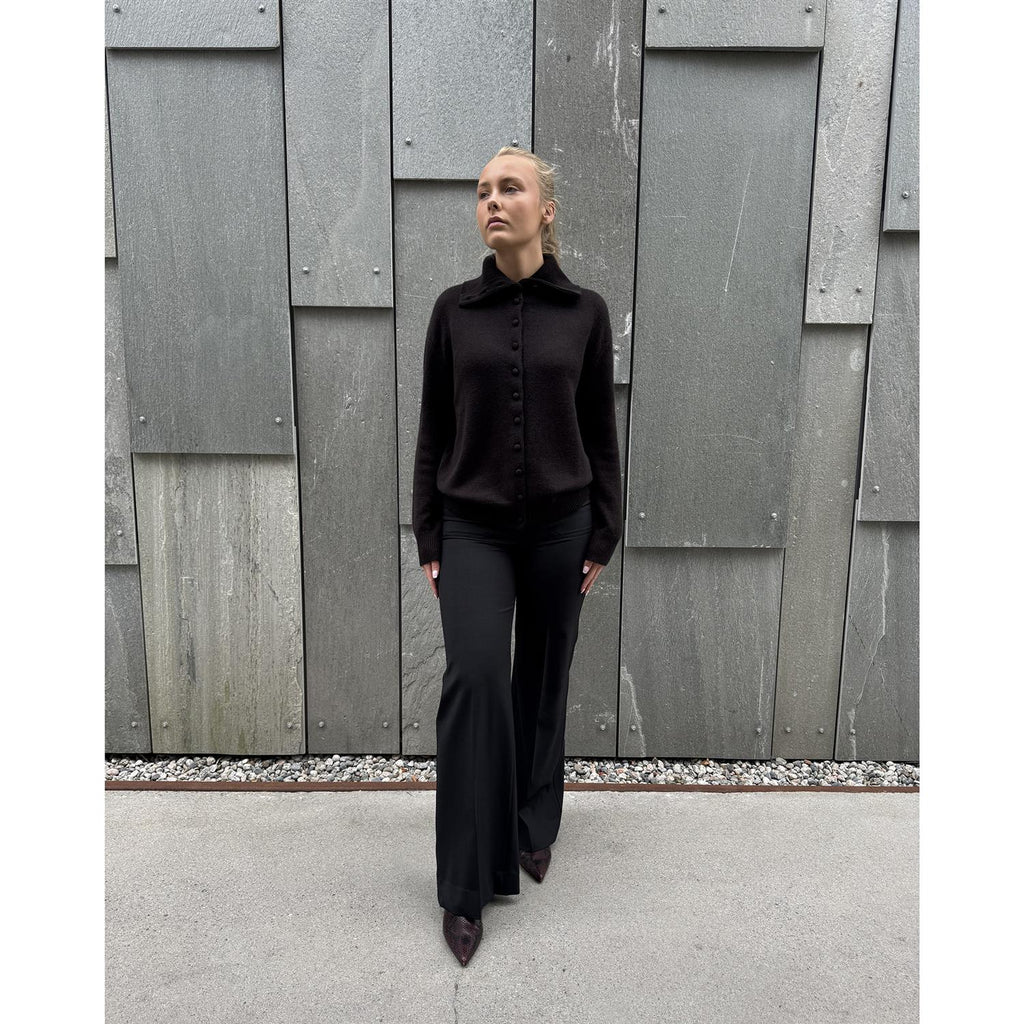 Denie Cardigan Dark Oak