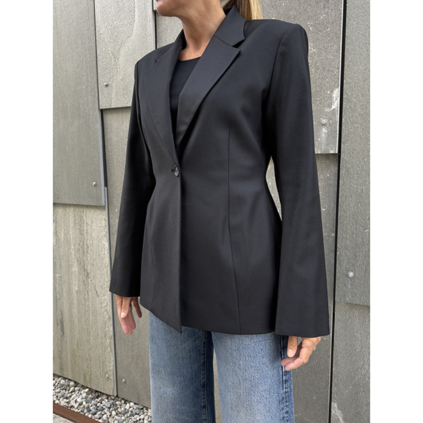 Fitted Wool Blazer Black