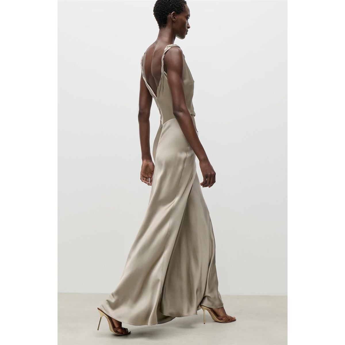 Posy Gown Light Grey
