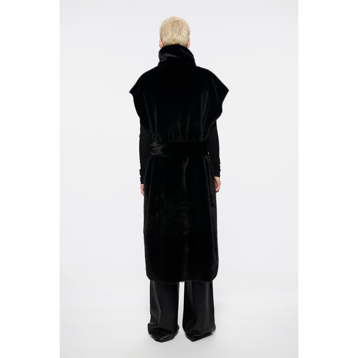 Oaklynn Vest Black