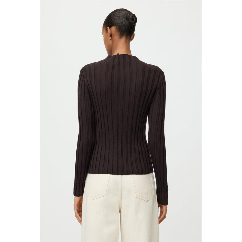 Featherlight Ribbed Top Mocha
