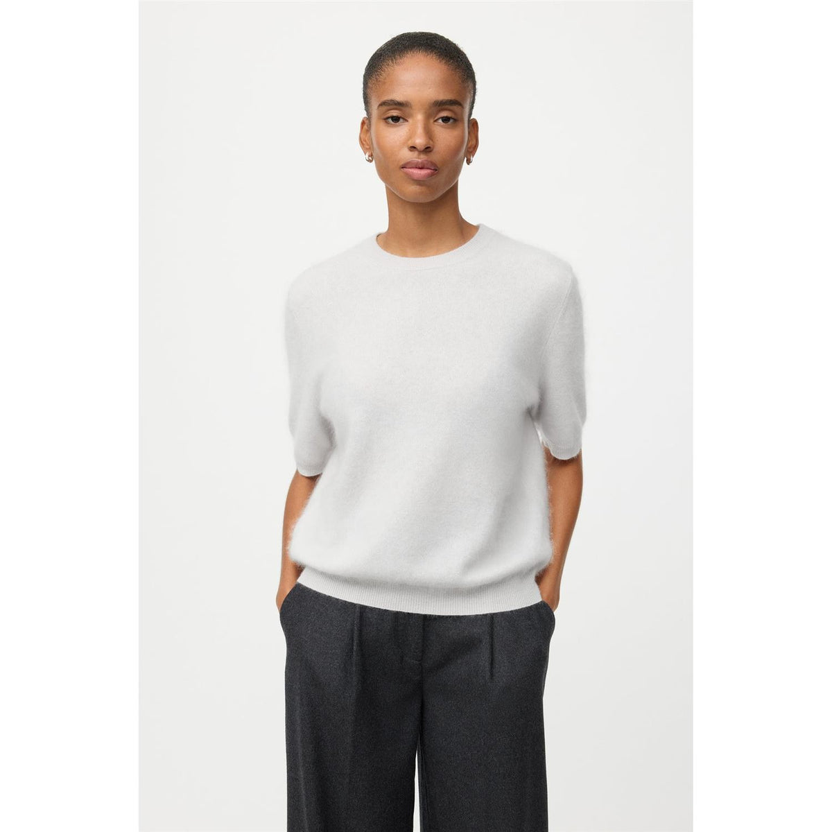 Brushed Short Sleeve Quiet Grey