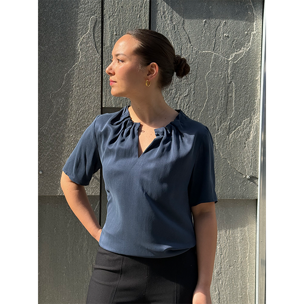 Linda Blouse Navy