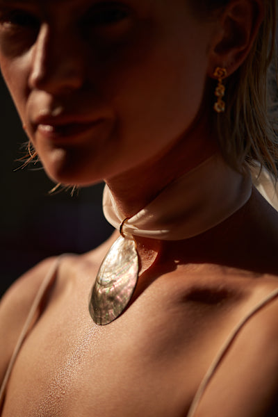 Triple Sun Earrings Gold