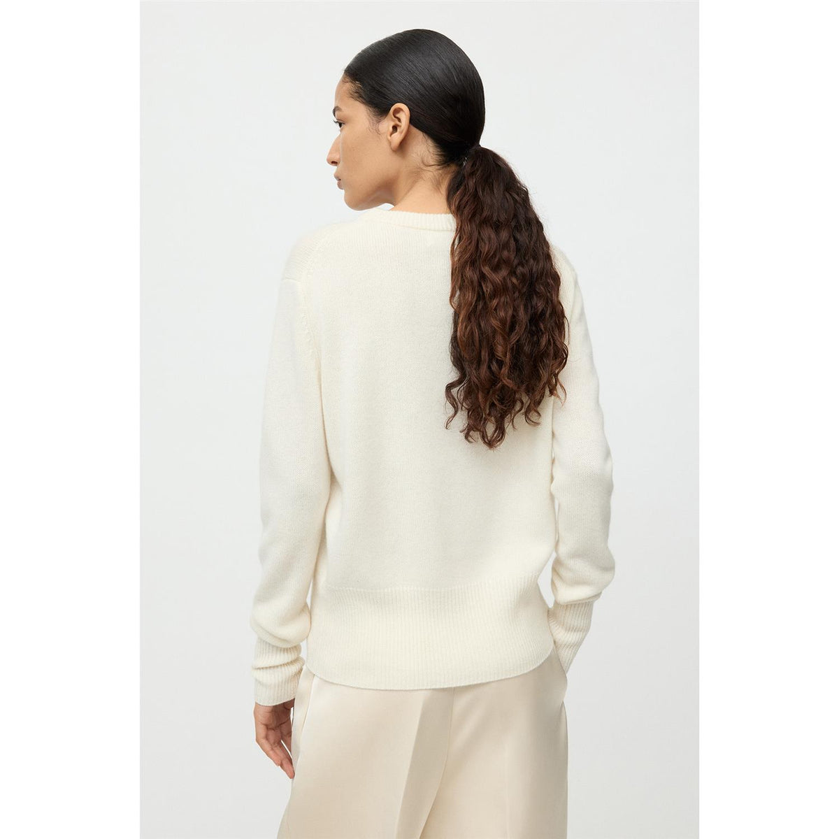 Classic Crewneck Feather White