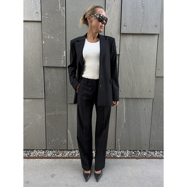 Wool Tailored Blazer Black