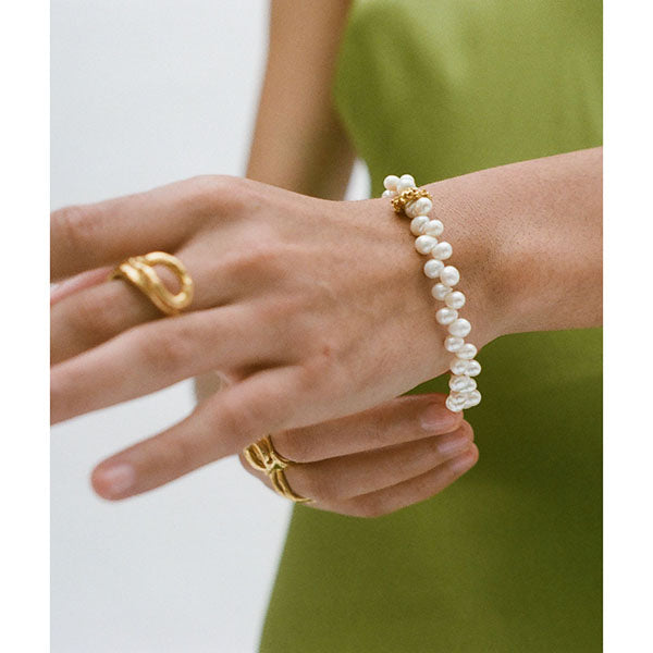 The Calliope Bracelet Pearls