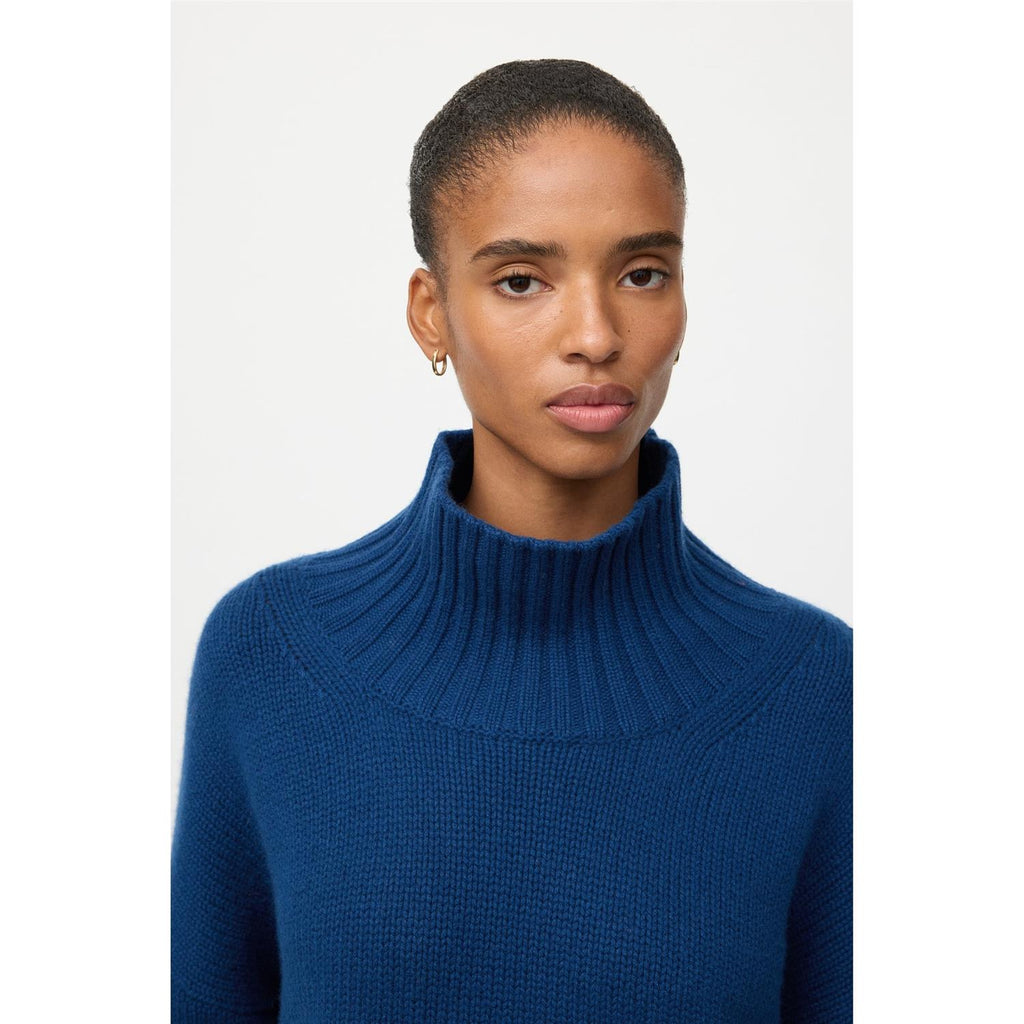 Girlfriend Turtleneck Ink Blue