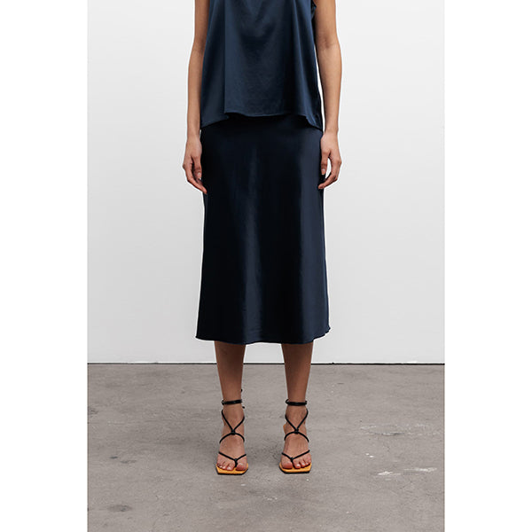 Hana Satin Skirt Midnight blue