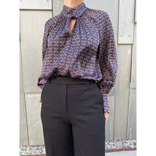 MadelaineDEA Blouse Eclipse Moonlight