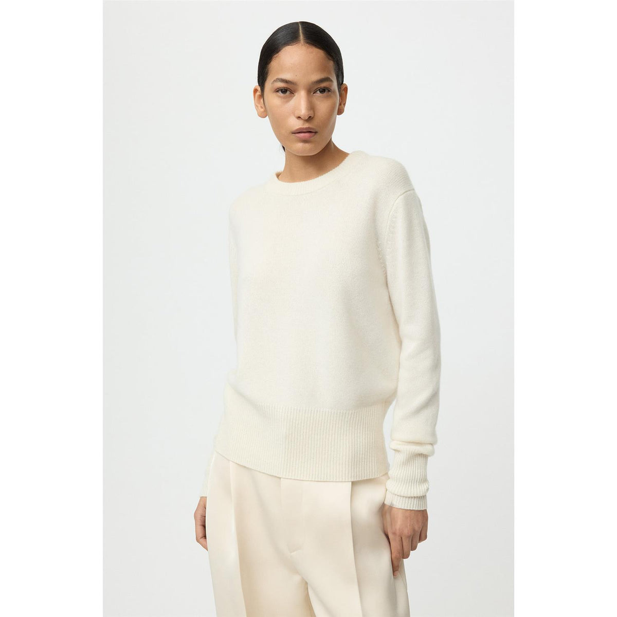 Classic Crewneck Feather White