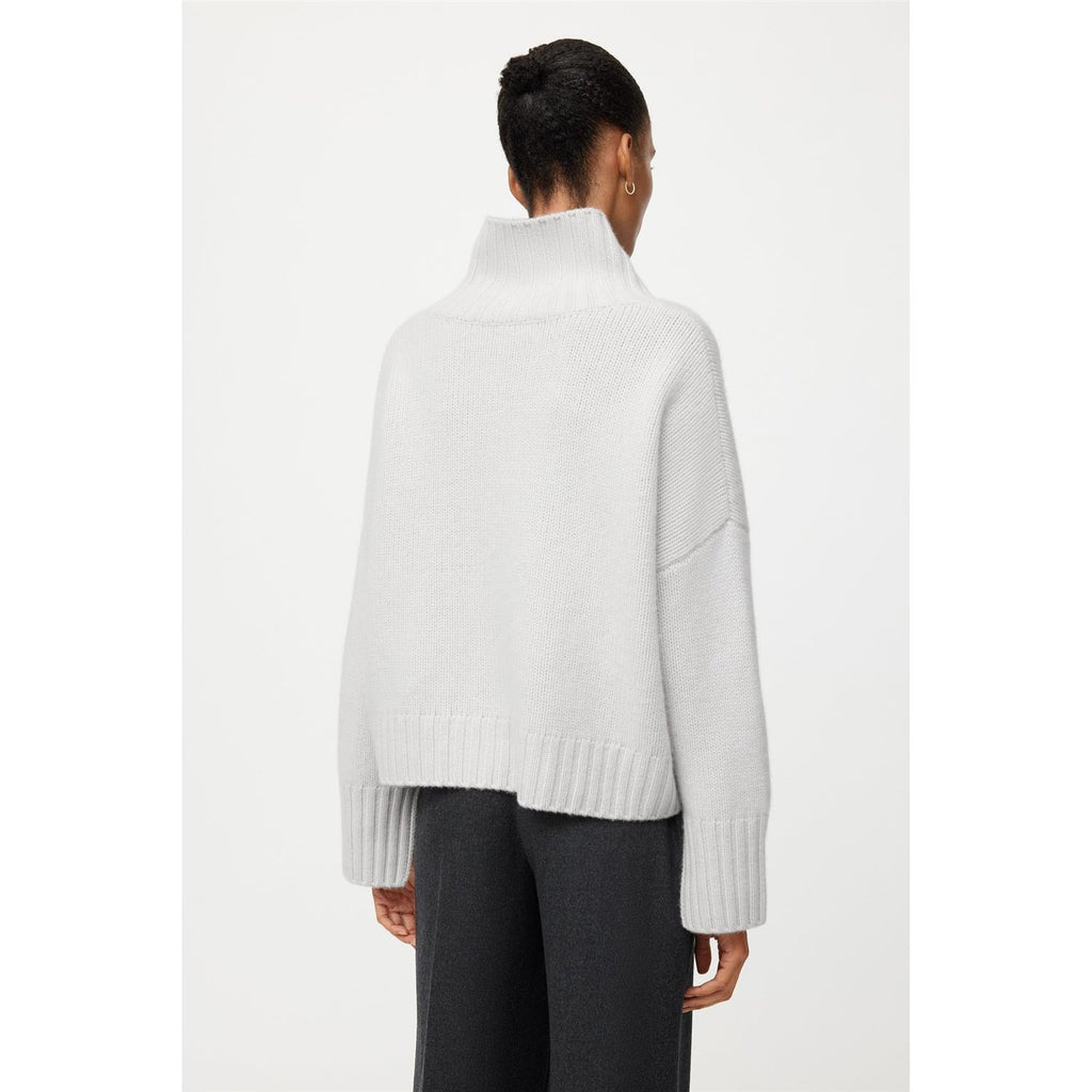 Girlfriend Turtleneck Quiet grey