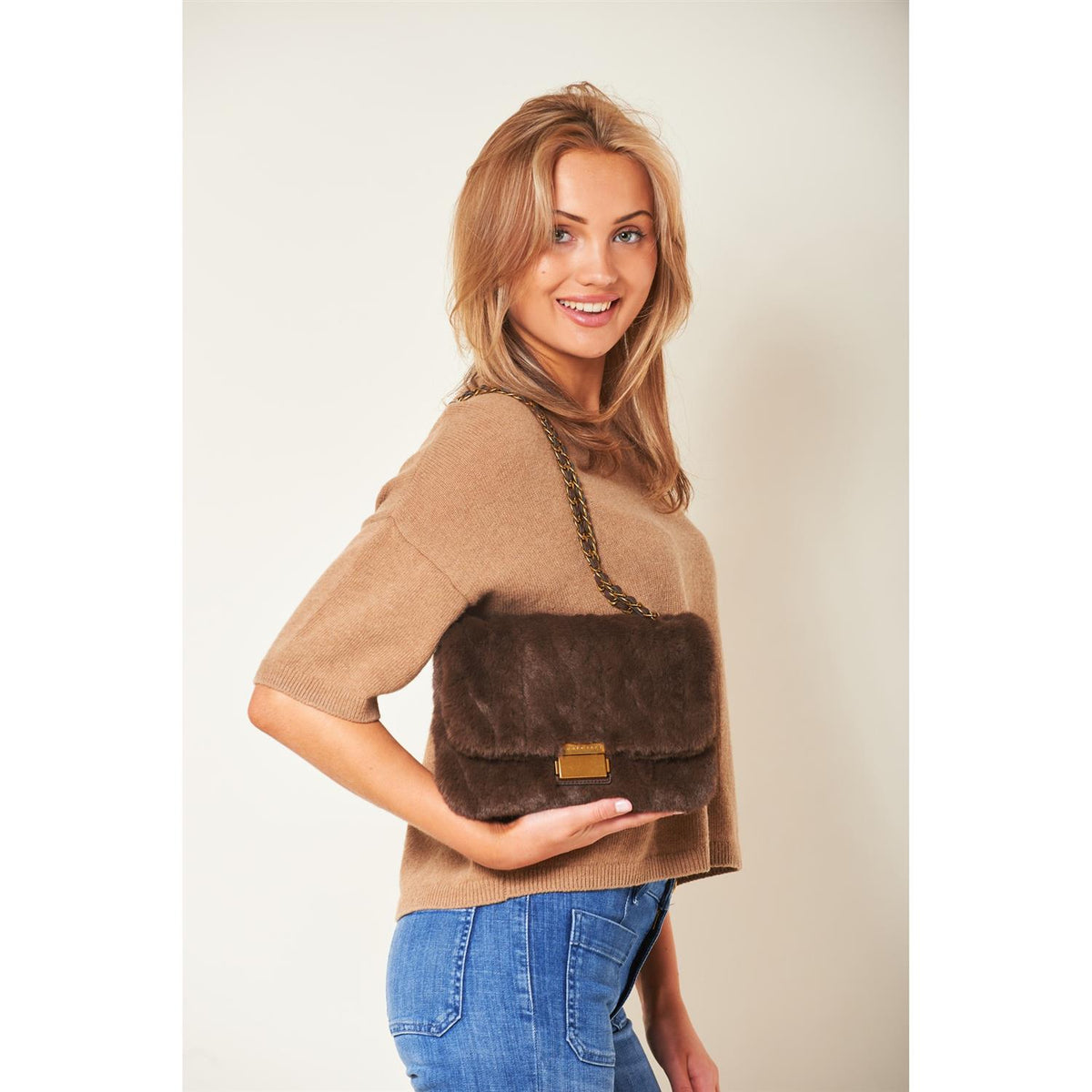 Charlie Plush Bag Dk Brown