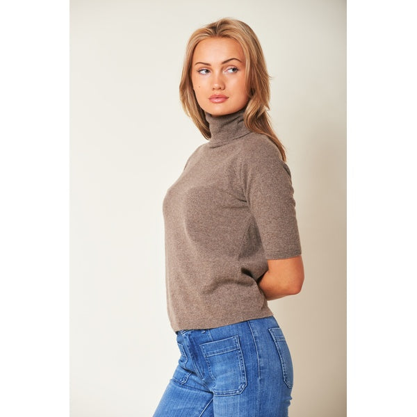 Davies Top Taupe