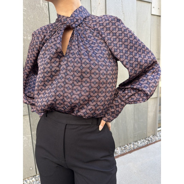 MadelaineDEA Blouse Eclipse Moonlight
