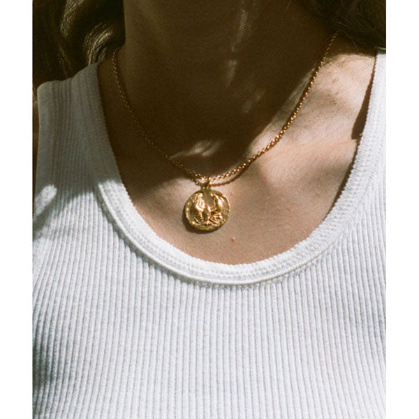 The Reader Of The Sea Necklace