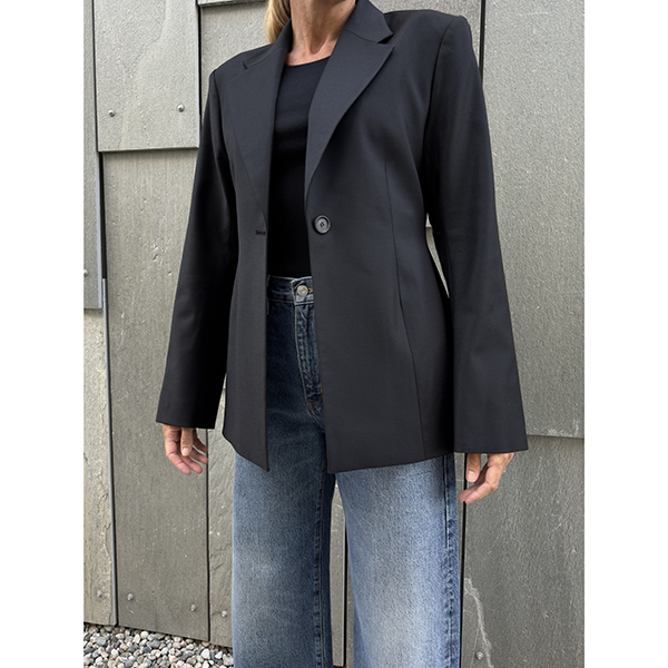 Fitted Wool Blazer Black