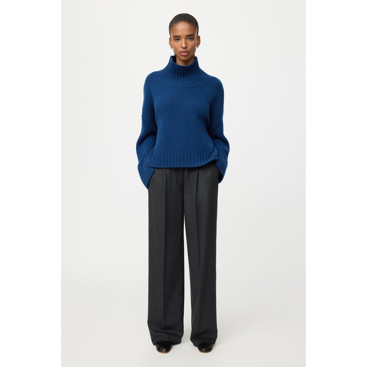 Girlfriend Turtleneck Ink Blue