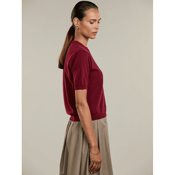 Janet Short Sleeve dark red