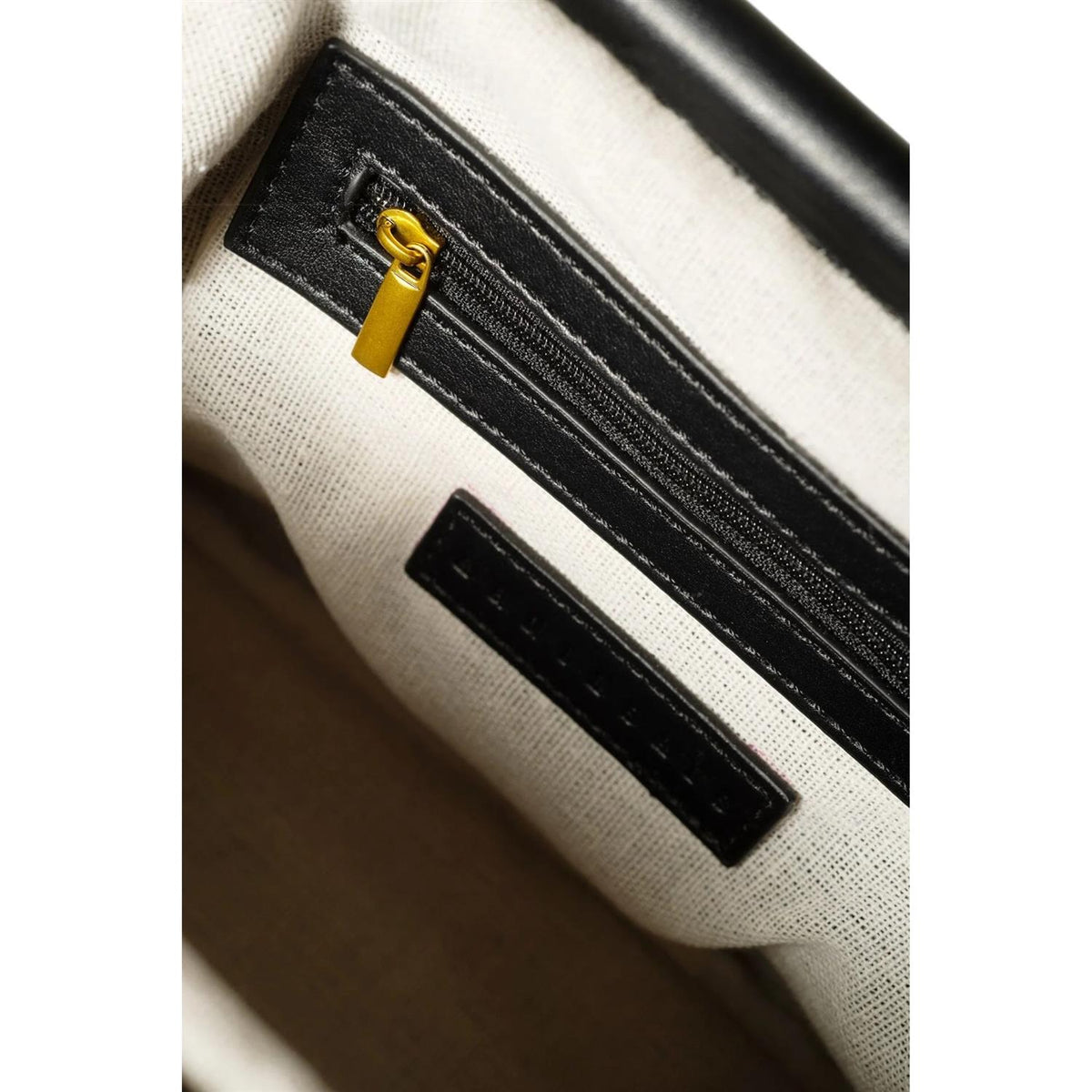 Woven Clutch Black