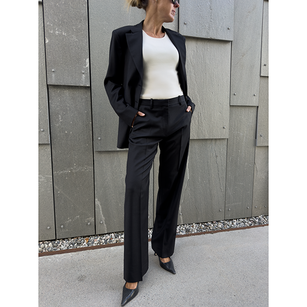 Wool Tailored Blazer Black
