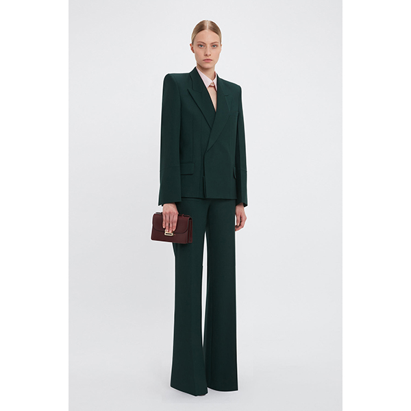 Pointed shoulder jacket store