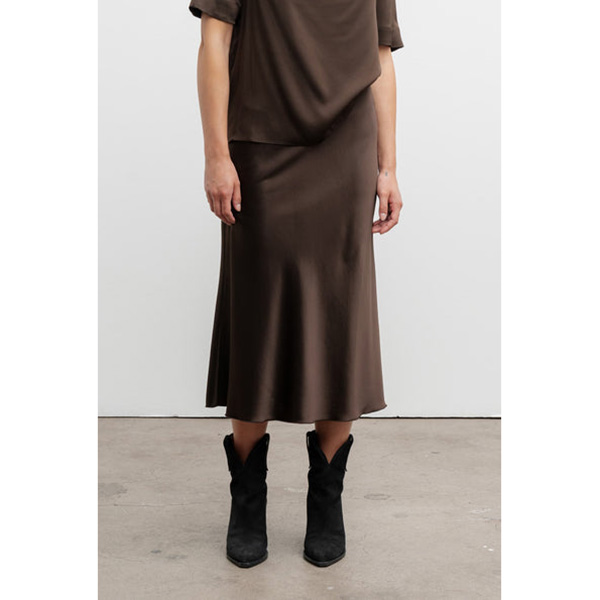 Hana camo skirt dark wood 2025
